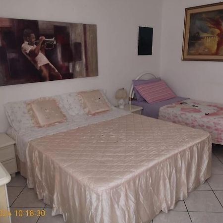 Casa Paganini Apartment ฟอลลอนนีกา ภายนอก รูปภาพ