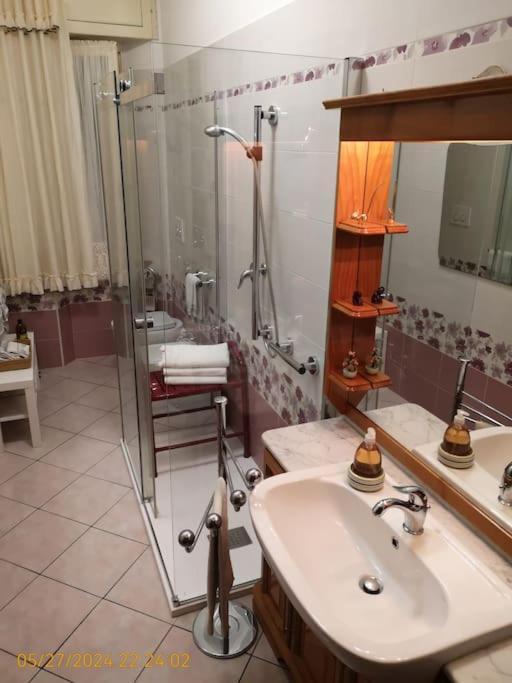Casa Paganini Apartment ฟอลลอนนีกา ภายนอก รูปภาพ